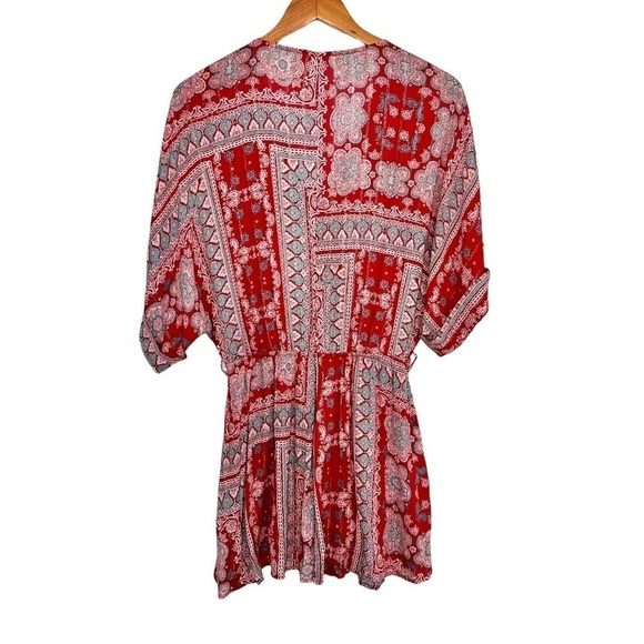 Lovestitch Womens Paisley Print Short Sleeve Romper Sz Medium Red V Neck - Picture 2 of 11